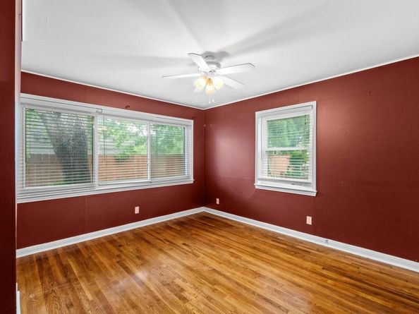 2621 W 45th ST, Austin TX 78731