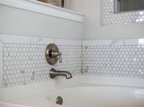 7805 Turnback Ledge TRL, Lago Vista TX 78645