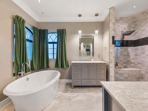 8414 Bronco Buster TRL, Lago Vista TX 78645