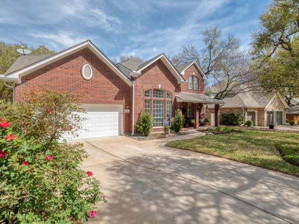 8221 Fern Bluff Ave, Round Rock TX 78681