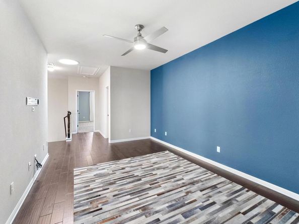 9621 Solana Vista LOOP B, Austin TX 78750