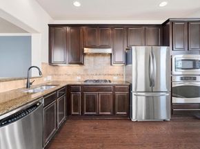 9621 Solana Vista LOOP B, Austin TX 78750