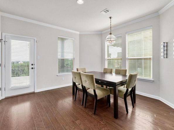 9621 Solana Vista LOOP B, Austin TX 78750