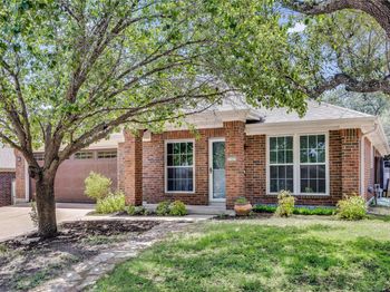 2103 Emmett PKWY