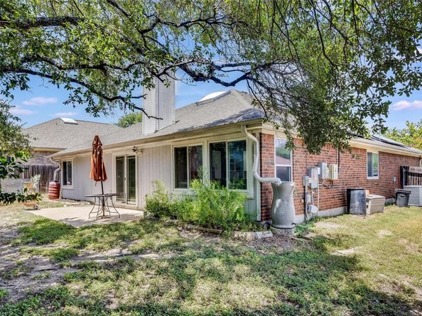 2103 Emmett PKWY, Austin TX 78728