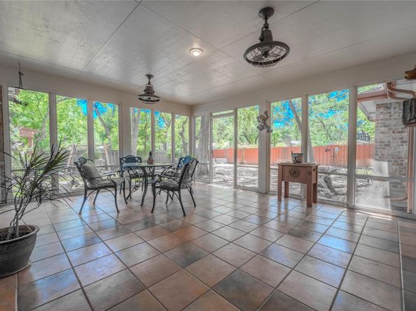 11811 Arabian Trl, Austin TX 78759