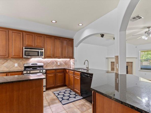 4207 Windberry CT, Round Rock TX 78665