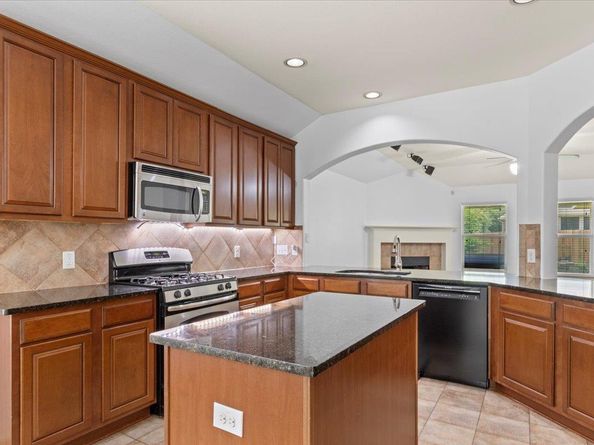 4207 Windberry CT, Round Rock TX 78665