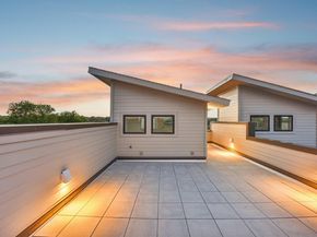 2300 S 5th ST E, Austin TX 78704