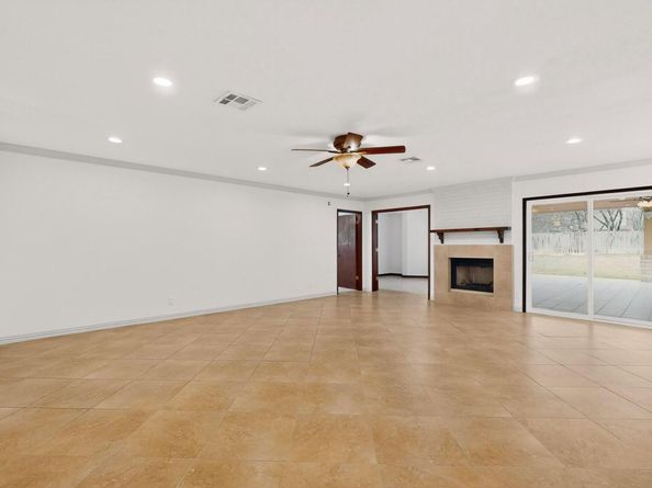 300 Hickok CT, Austin TX 78753