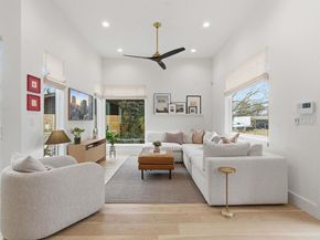 610 Amesbury LN A, Austin TX 78752