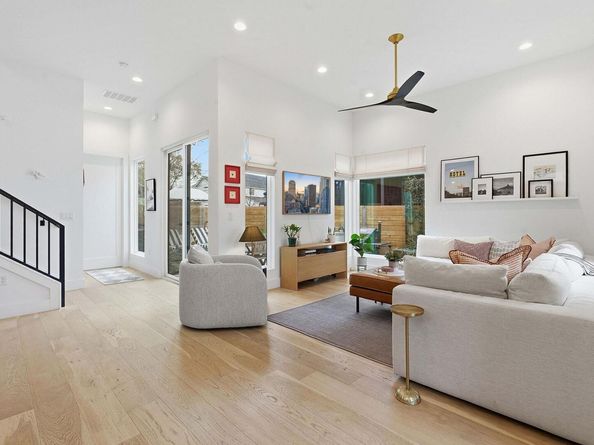 610 Amesbury LN A, Austin TX 78752