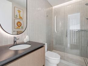 610 Davis ST 4204, Austin TX 78701