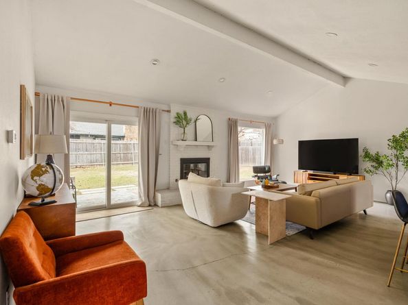 9300 Meadow Vale, Austin TX 78758