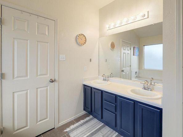 17211 Tobermory DR, Pflugerville TX 78660