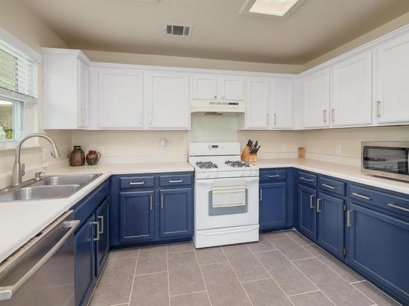 17211 Tobermory DR, Pflugerville TX 78660