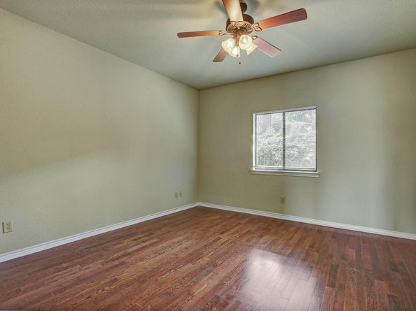 8200 Neely DR 116, Austin TX 78759