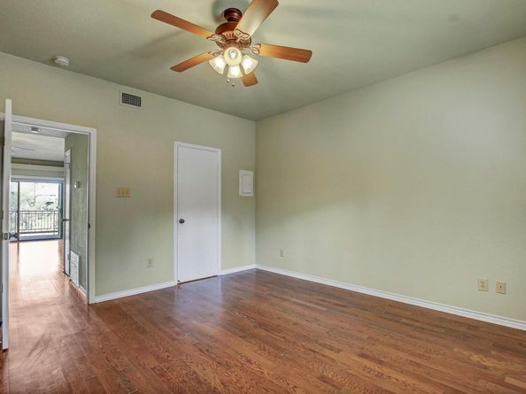 8200 Neely DR 116, Austin TX 78759