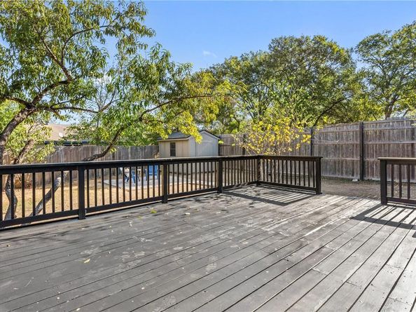 3808 Leafield DR, Austin TX 78749