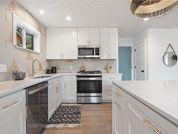 3808 Leafield DR, Austin TX 78749