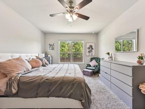 908 Goldilocks LN, Manchaca TX 78652