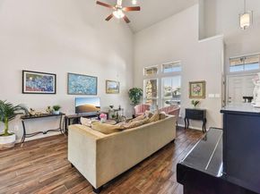 908 Goldilocks LN, Manchaca TX 78652
