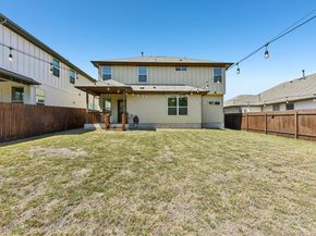 908 Goldilocks LN, Manchaca TX 78652
