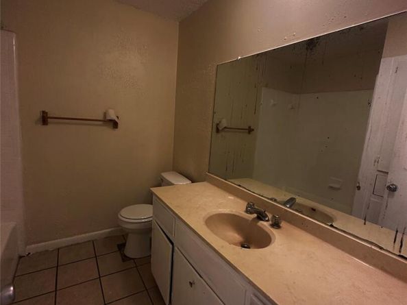 207 W William Cannon DR, Austin TX 78745