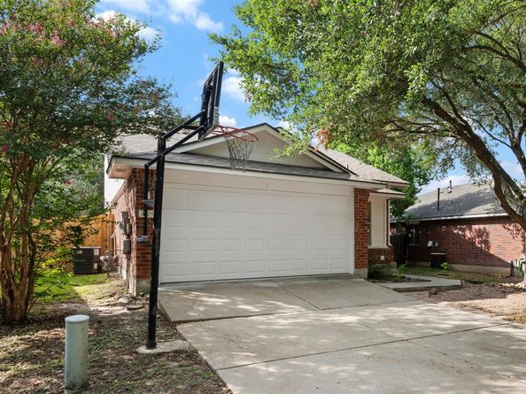 2205 Ada LN, Round Rock TX 78664