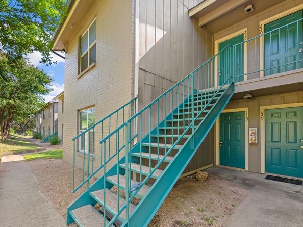 3819 Southway DR 220, Austin TX 78704