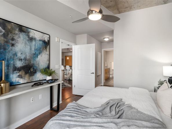 360 Nueces ST 1805, Austin TX 78701