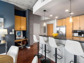 360 Nueces ST 1805, Austin TX 78701
