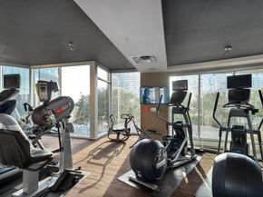 360 Nueces ST 1805, Austin TX 78701