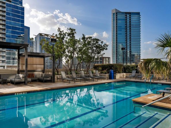 360 Nueces ST 1805, Austin TX 78701