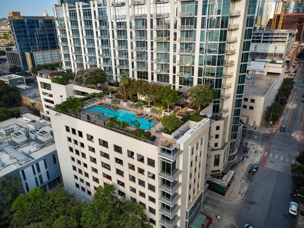 360 Nueces ST 1805, Austin TX 78701