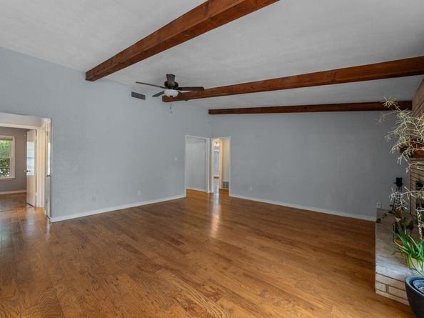 5300 Suburban DR, Austin TX 78745