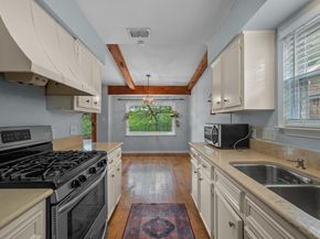 5300 Suburban DR, Austin TX 78745