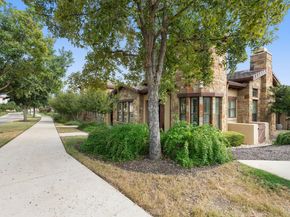 108 Rivalto CIR 5, Lakeway TX 78734