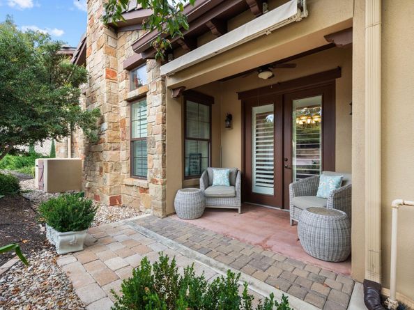 108 Rivalto CIR 5, Lakeway TX 78734