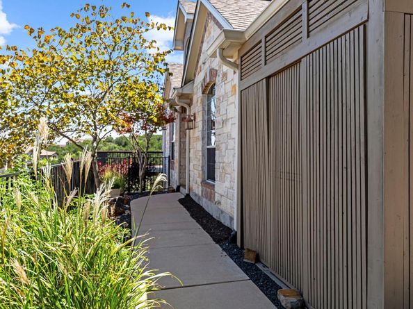 234 Sunrise Ridge CV 1901, Austin TX 78738