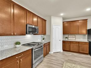 101 Double Mountain RD, Liberty Hill TX 78642