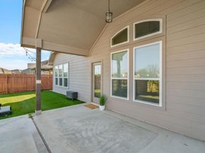 101 Double Mountain RD, Liberty Hill TX 78642