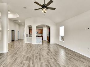 101 Double Mountain RD, Liberty Hill TX 78642