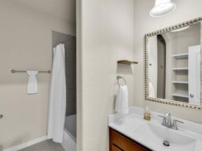 101 Double Mountain RD, Liberty Hill TX 78642