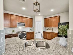 101 Double Mountain RD, Liberty Hill TX 78642