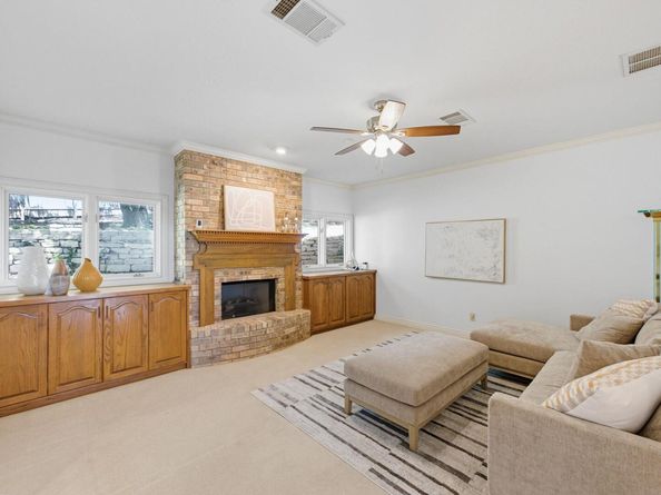 5913 Doone Valley CT, Austin TX 78731