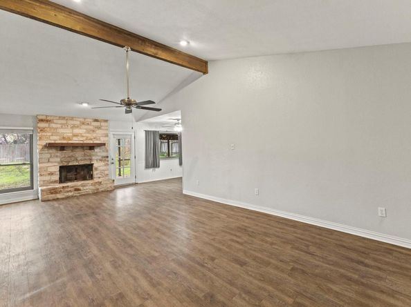 413 Suzzane RD, Pflugerville TX 78660