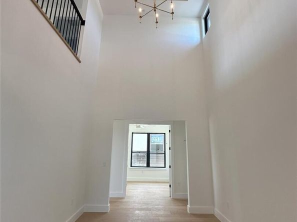 10103 Milky Way DR, Austin TX 78730