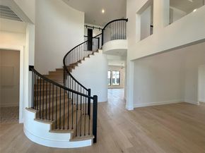 10103 Milky Way DR, Austin TX 78730