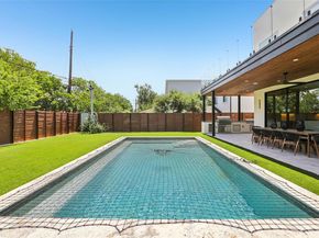 2010 Meadowridge DR, Austin TX 78704